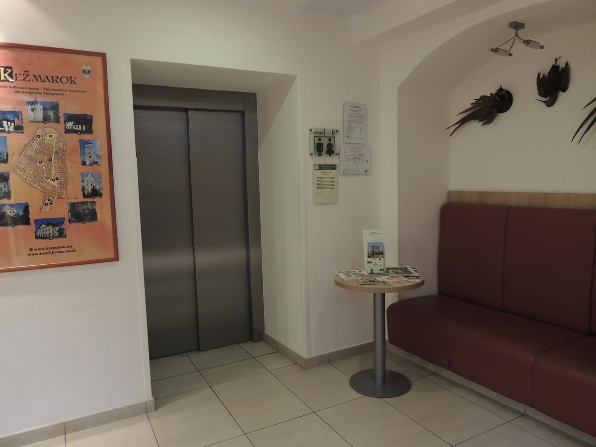 Kežmarok Hotel Club מראה חיצוני תמונה